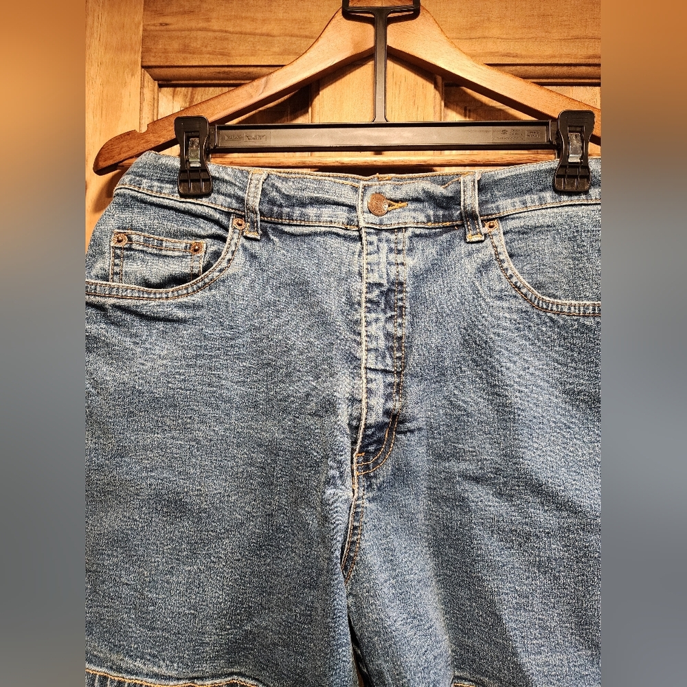 Vintage Bill Blass High Waisted Denim Shorts - Picture 2 of 5